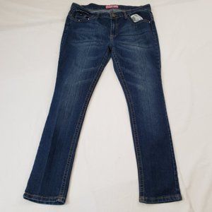 Just 1one Distressed Womens Jeans 18